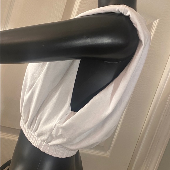 Zara White Sleeveless Crop Top - Picture 6 of 10